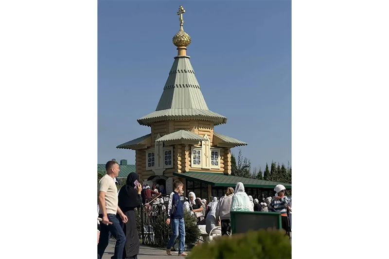 Дивное Дивеево: команда Женского клуба СВО из Богородского округа отправились к одной из главных святынь России