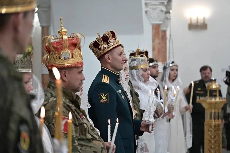 Cемь пар наших Героев-членов Ассоциации ветеранов СВО Московской области прошли таинство венчания и скрепили свои союзы перед Богом